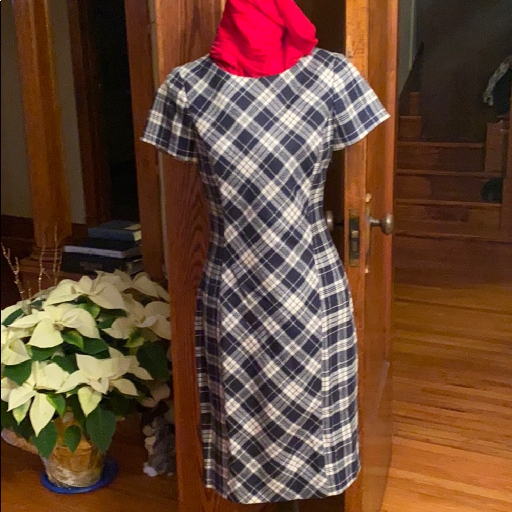 346 Brooks Bro wool dress, size 6 EUC
